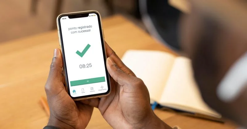 Sistema de ponto eletrônico para empresas